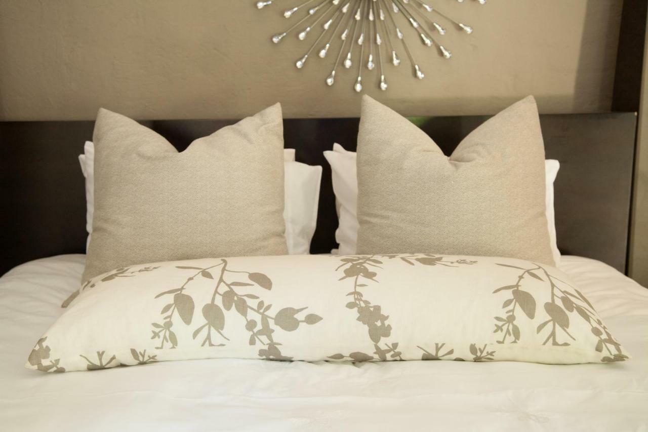יוהנסבורג Little Forest Guest House מראה חיצוני תמונה